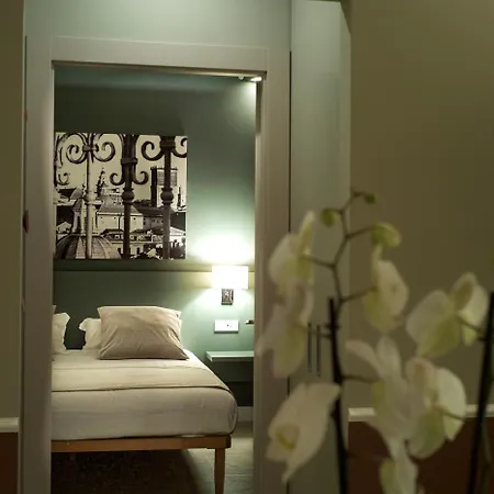 Apartment Piazzacorvettouno Pieno Centro Genoa