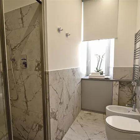 Apartment Piazzacorvettouno Pieno Centro