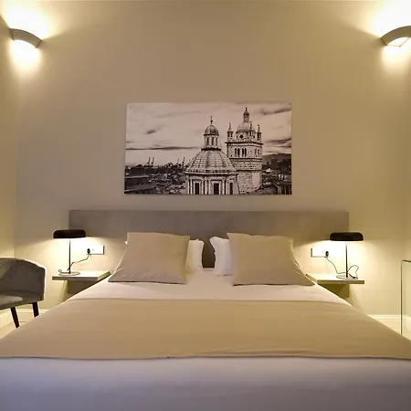 Piazzacorvettouno Luxuryapartment 70 Mq Pieno Centro *