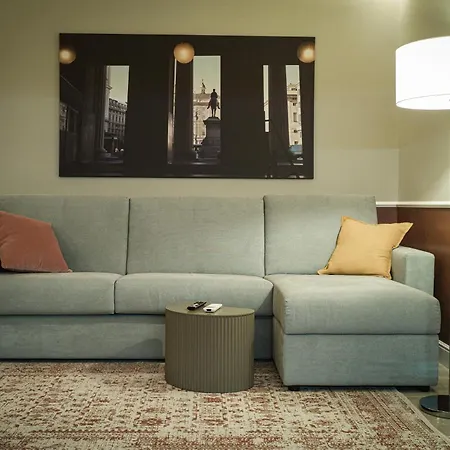 Apartment Piazzacorvettouno Pieno Centro Genoa