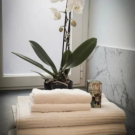 Piazzacorvettouno Luxuryapartment 70 Mq Pieno Centro