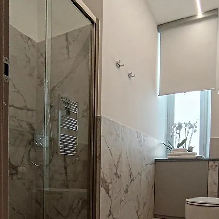 Piazzacorvettouno Luxuryapartment 70 Mq Pieno Centro * Gênes