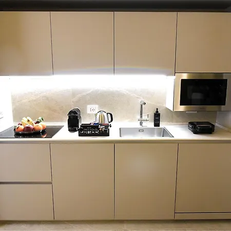 Apartment Piazzacorvettouno Pieno Centro