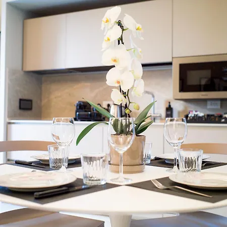 דירה Piazzacorvettouno Luxuryapartment 70 Mq Pieno Centro ג'נובה