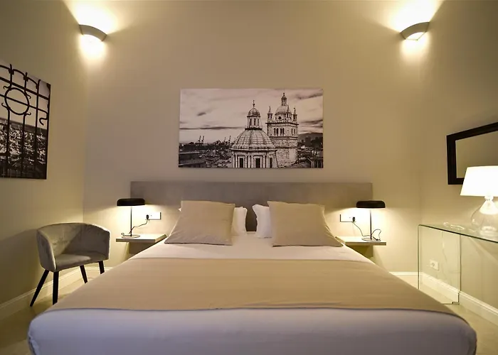 Piazzacorvettouno Luxuryapartment 70 Mq Pieno Centro *