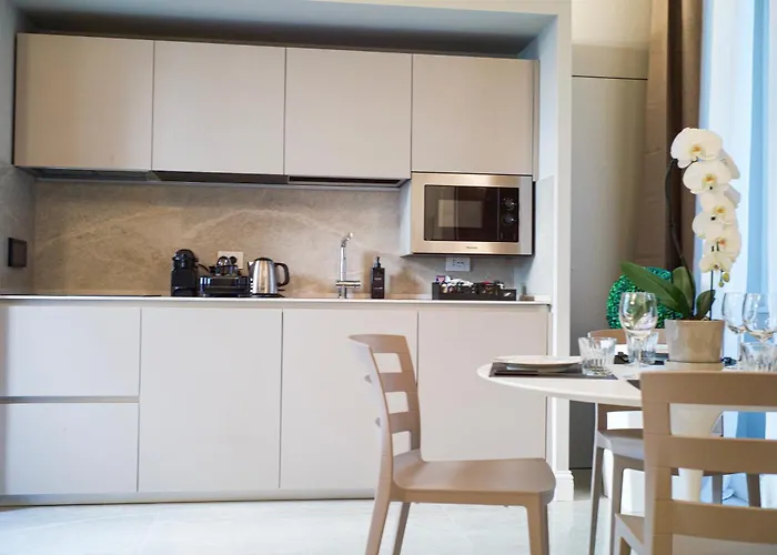Piazzacorvettouno Luxuryapartment 70 Mq Pieno Centro Apartament